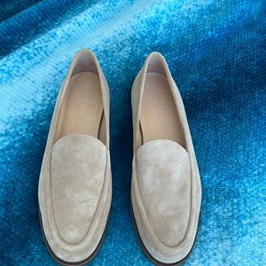 NWOT J Crew Winona suede loafer